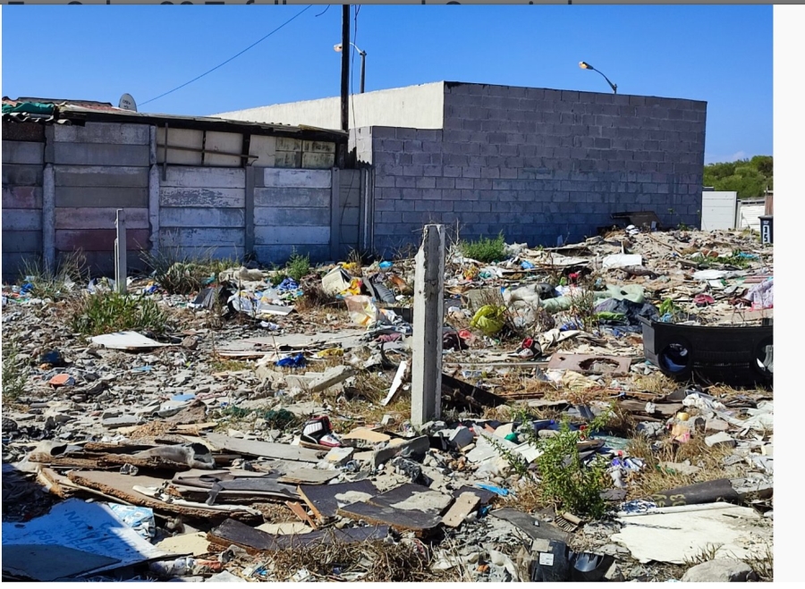  Bedroom Property for Sale in Lavender Hill Western Cape